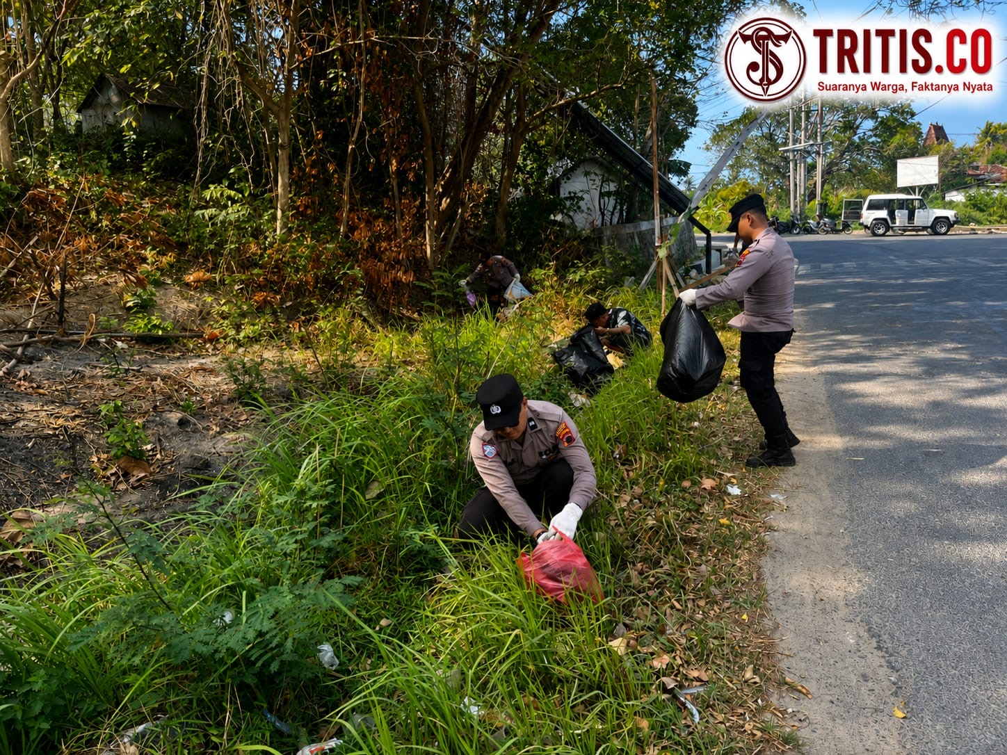 Pemuda Peduli Karimunjawa Turun Tangan: Bersihkan Sampah, Selamatkan Wajah Wisata
